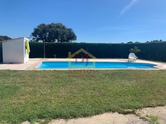 Foto 1 de Casa en venda a Monterrubio de la Sierra de 2 habitacions amb piscina i jardí