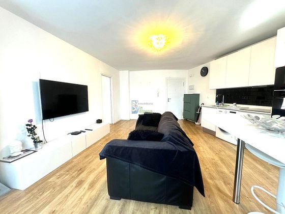 Foto 2 de Piso en alquiler en calle Leonardo Rucabado de 1 habitación con muebles y calefacción