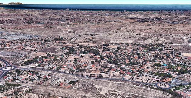 Foto 2 de Venta de terreno en Villafranqueza de 37178 m²