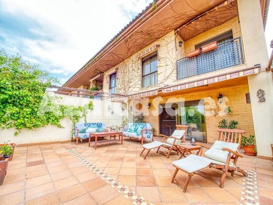 Foto 1 de Casa en venda a Vistahermosa de 6 habitacions amb terrassa i piscina