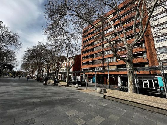 Foto 1 de Venta de piso en Centro - Palencia de 5 habitaciones con terraza y garaje
