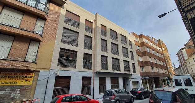 Foto 1 de Pis en venda a calle Gil de Fuentes de 3 habitacions amb terrassa i calefacció