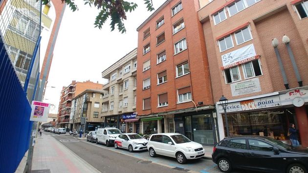 Foto 1 de Venta de piso en Centro - Palencia de 5 habitaciones y 115 m²