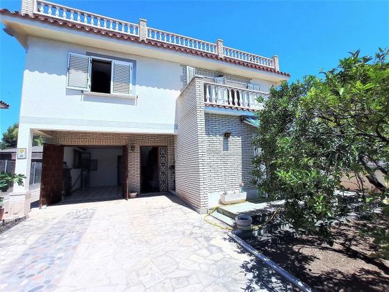 Foto 2 de Chalet en venta en Port - Horta de Santa María de 4 habitaciones con terraza y garaje