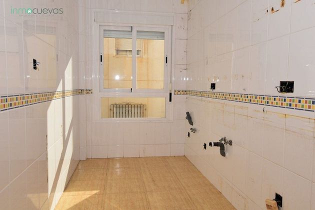 Foto 2 de Pis en venda a Carboneras de 3 habitacions amb ascensor