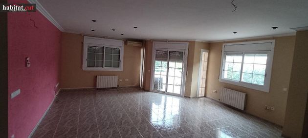 Foto 1 de Venta de piso en Santa Maria-Eixample-Sud Sumella de 2 habitaciones con balcón