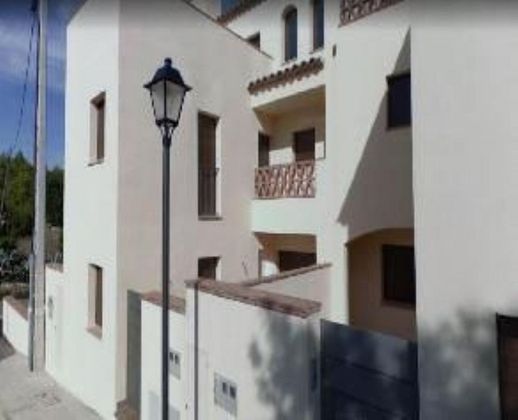 Foto 1 de Casa en venda a Sant Pere de Ribes Centro de 4 habitacions amb terrassa i jardí