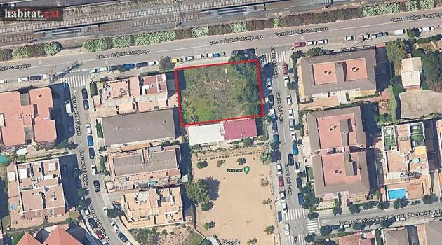 Foto 2 de Venta de terreno en calle De Lluís Companys de 756 m²