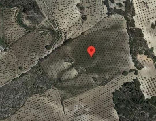 Foto 1 de Venta de terreno en Agrón de 42561 m²