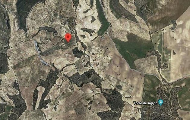 Foto 2 de Venta de terreno en Agrón de 42561 m²