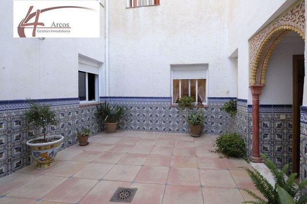 Foto 2 de Chalet en venta en Pinar (El) de 6 habitaciones con terraza y calefacción