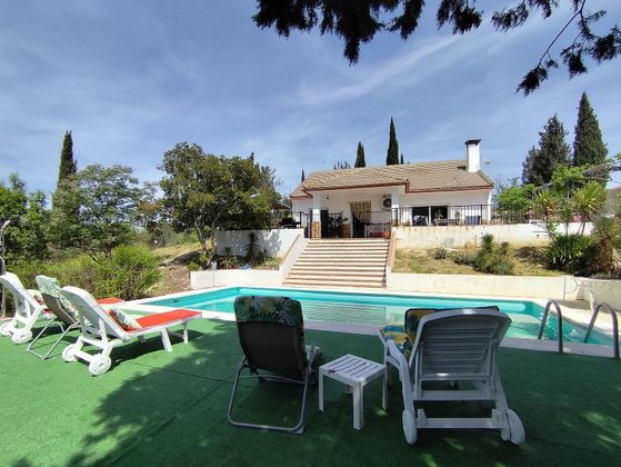 Foto 2 de Casa rural en venda a Láchar de 3 habitacions amb terrassa i piscina