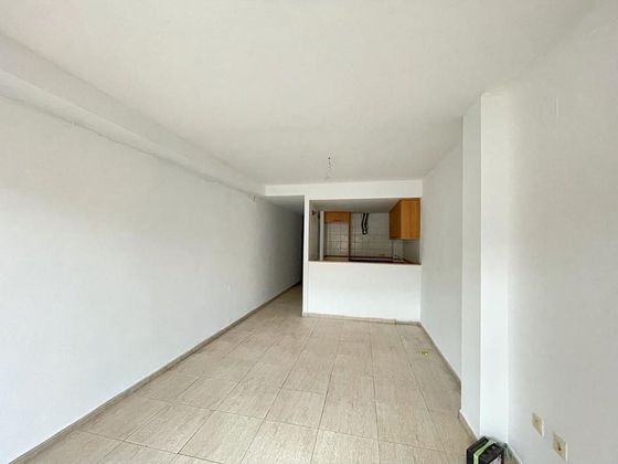 Foto 1 de Venta de piso en Ulldecona de 2 habitaciones con ascensor