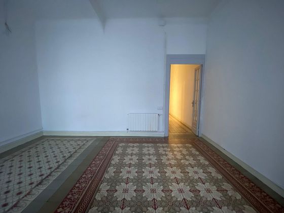 Foto 2 de Venta de piso en Vila de Gràcia de 3 habitaciones con calefacción y ascensor