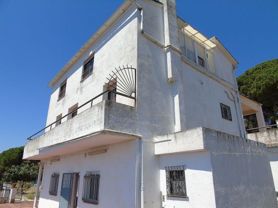 Foto 1 de Xalet en venda a Niàgara Parc - Ágora Parc - Roca Rossa de 8 habitacions amb terrassa i jardí