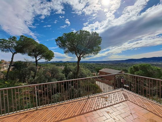 Foto 2 de Xalet en venda a Mas Mora - Sant Daniel de 4 habitacions amb terrassa i jardí