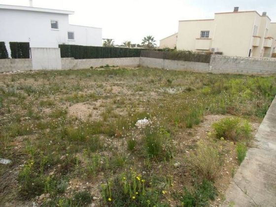 Foto 2 de Venta de terreno en Montsià de Mar de 451 m²