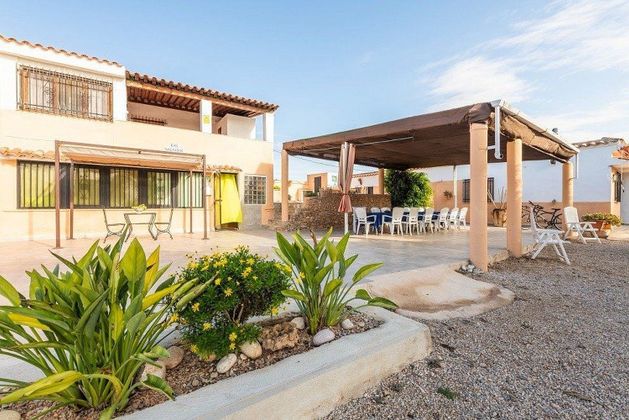 Foto 1 de Casa rural en venda a Les Cases d'Alcanar de 7 habitacions amb terrassa i piscina
