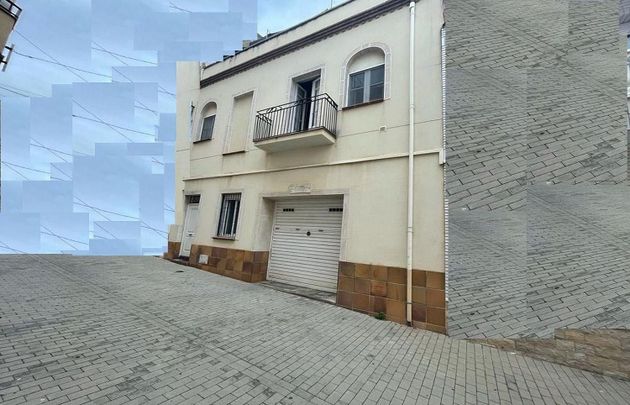 Foto 1 de Casa en venta en Centre - Sant Carles de la Ràpita de 3 habitaciones con terraza