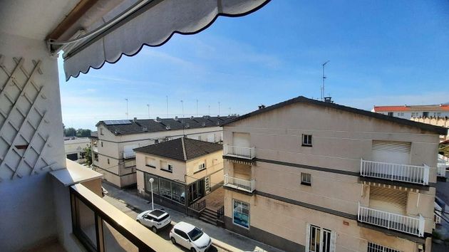 Foto 1 de Venta de piso en Avinguda Catalunya de 3 habitaciones con terraza y balcón