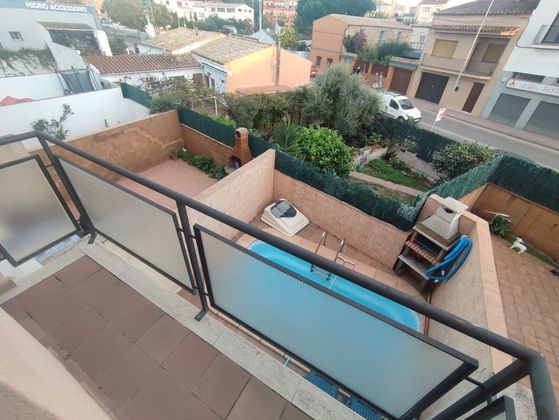 Foto 2 de Venta de casa en Sant Joan-Vilarromà de 3 habitaciones con terraza y piscina