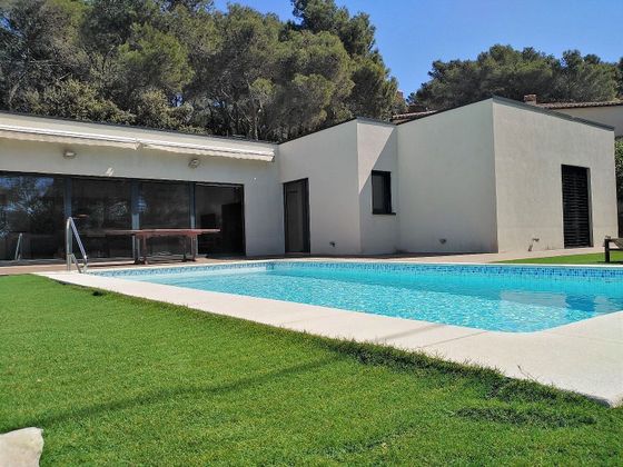 Foto 1 de Venta de chalet en Llafranc - Tamariu de 3 habitaciones con terraza y piscina