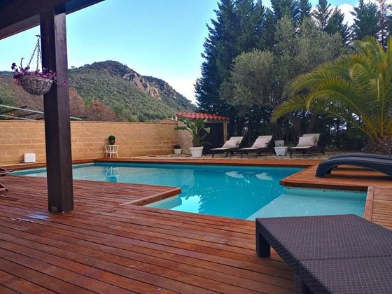 Foto 2 de Casa en venda a Urbanitzacions del nord de 5 habitacions amb terrassa i piscina