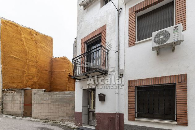 Foto 1 de Venta de casa en Mazuecos de 6 habitaciones con balcón y calefacción