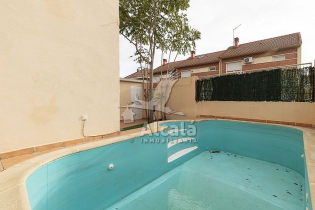 Foto 2 de Venta de casa en Meco pueblo de 3 habitaciones con piscina y garaje