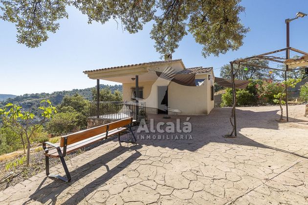 Foto 1 de Casa en venda a Hontoba de 1 habitació amb terrassa i garatge