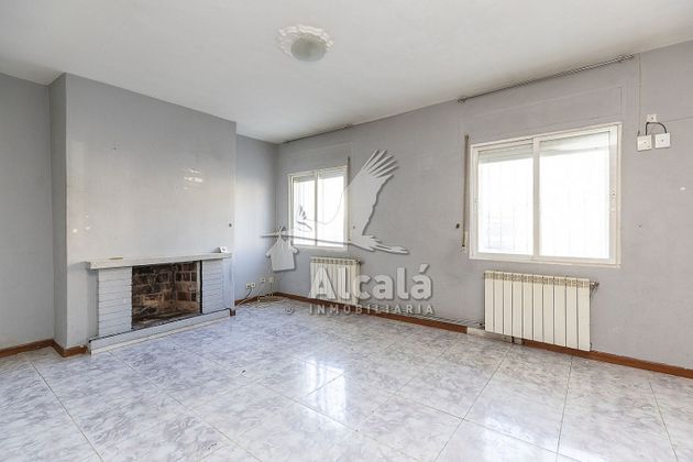 Foto 1 de Piso en venta en Veredillas - Juncal - Zarzuela de 4 habitaciones con calefacción