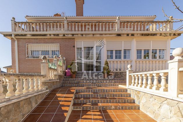 Foto 2 de Casa en venda a Meco pueblo de 5 habitacions amb terrassa i piscina