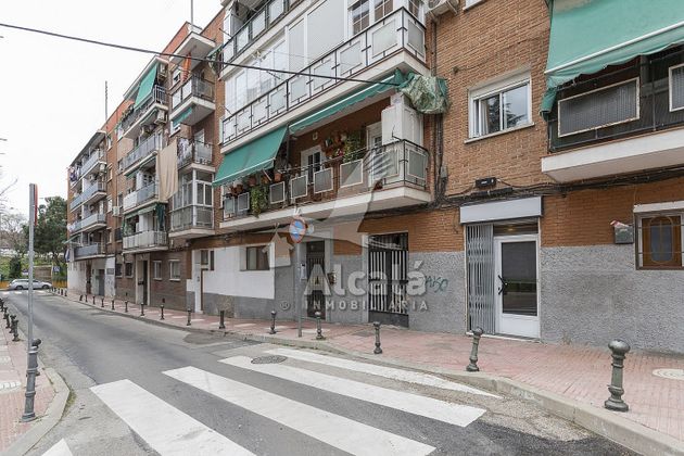 Foto 2 de Pis en venda a Centro Urbano de 3 habitacions amb terrassa i calefacció