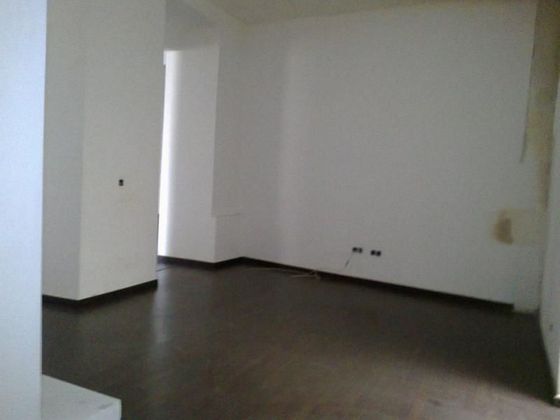 Foto 2 de Venta de piso en San Felipe - El Almendral - La Merced de 1 habitación y 348 m²