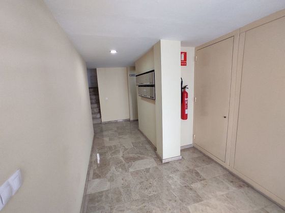Foto 2 de Àtic en venda a calle De Las Animas de 3 habitacions amb terrassa i aire acondicionat