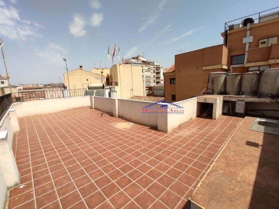 Foto 1 de Pis en venda a Linares de 2 habitacions amb terrassa
