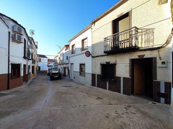Foto 2 de Casa adossada en venda a Santisteban del Puerto de 3 habitacions i 255 m²