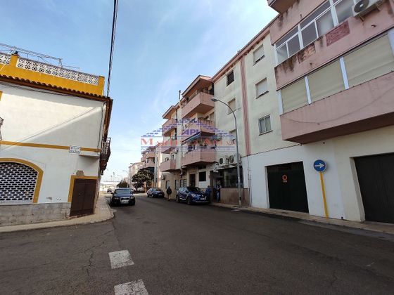 Foto 1 de Pis en venda a calle Ibera de 3 habitacions amb terrassa i balcó