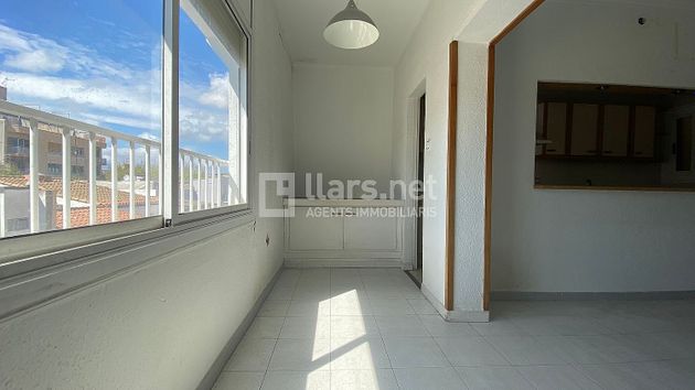 Foto 2 de Pis en venda a La Geltrú de 3 habitacions amb terrassa