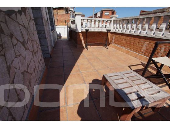 Foto 2 de Casa en venda a Sant Vicenç dels Horts de 3 habitacions amb terrassa i aire acondicionat