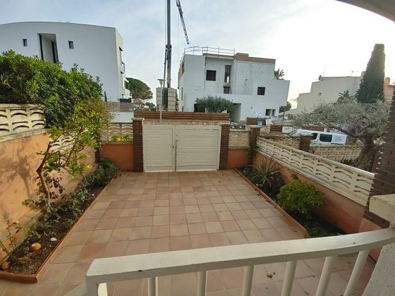 Foto 2 de Casa en venda a Els Munts de 3 habitacions amb terrassa i jardí