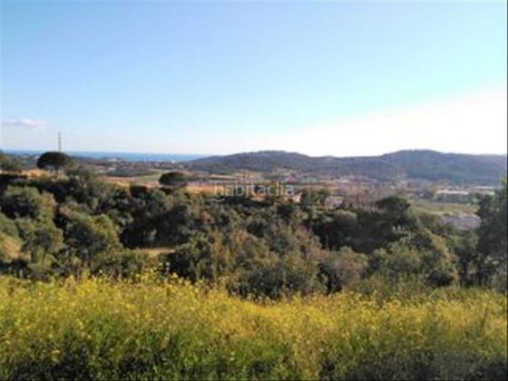 Foto 2 de Venta de terreno en Castell d'Aro de 900 m²