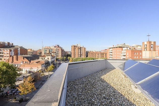 Foto 1 de Piso en venta en Centre - Eixample – Can Llobet – Can Serra de 3 habitaciones con terraza y garaje