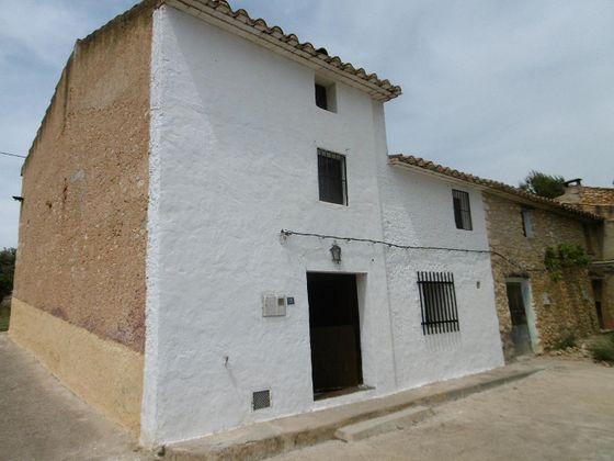 Foto 1 de Casa rural en venta en Sierra Engarcerán de 5 habitaciones con calefacción