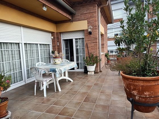 Foto 1 de Xalet en venda a Centre - Col.legis Nous - Riera Seca de 5 habitacions amb terrassa i jardí