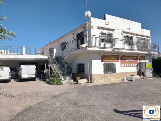 Foto 1 de Xalet en venda a Viso de San Juan (El) de 4 habitacions amb terrassa i garatge