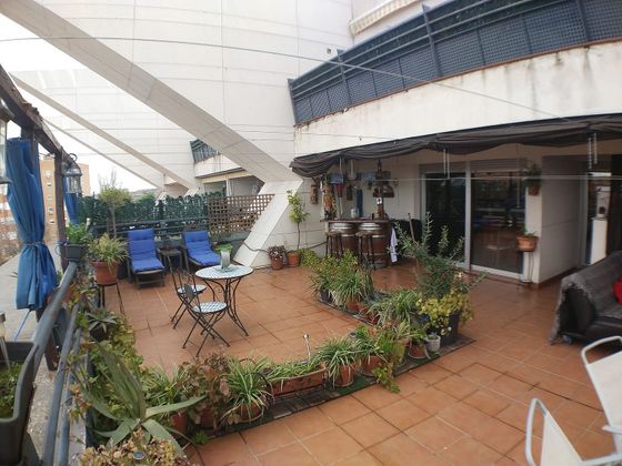 Foto 2 de Àtic en venda a Pintores-Ferial de 3 habitacions amb terrassa i piscina