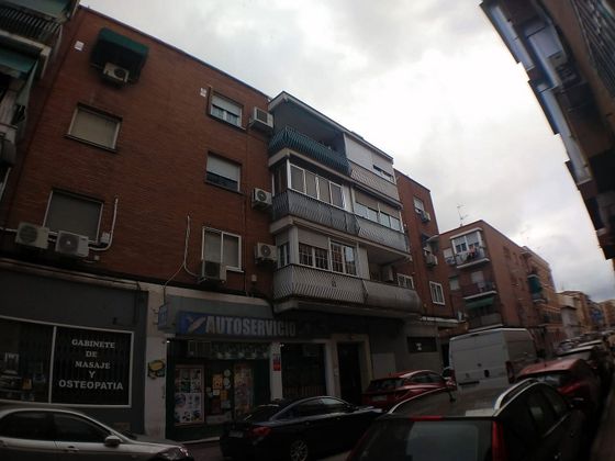 Foto 2 de Venta de piso en San Andrés de 3 habitaciones con terraza y aire acondicionado