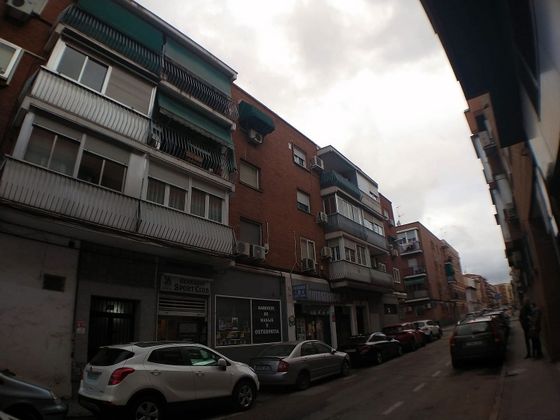 Foto 1 de Venta de piso en San Andrés de 3 habitaciones con terraza y aire acondicionado