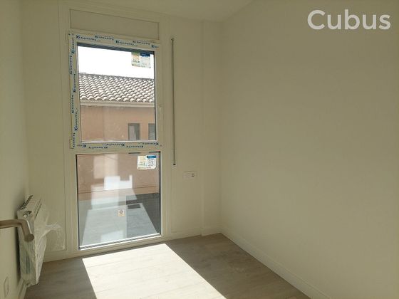 Foto 2 de Piso en venta en Olot de 2 habitaciones con garaje y balcón